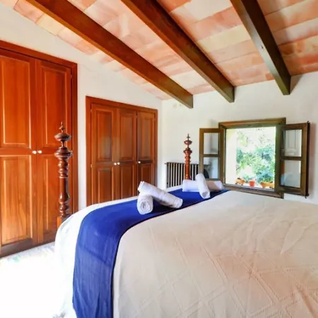 Villa 105746 - In Andratx *